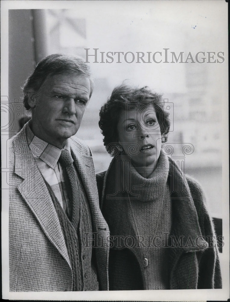 1979 Press Photo Carol Burnett and Keith Michell in The Tenth Month - cvp54513 - Historic Images