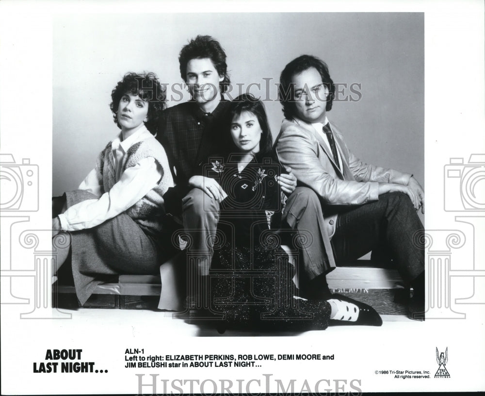 1986 Press Photo Elizabeth Perkins Rob Lowe Demi Moore in About Last Night- Historic Images