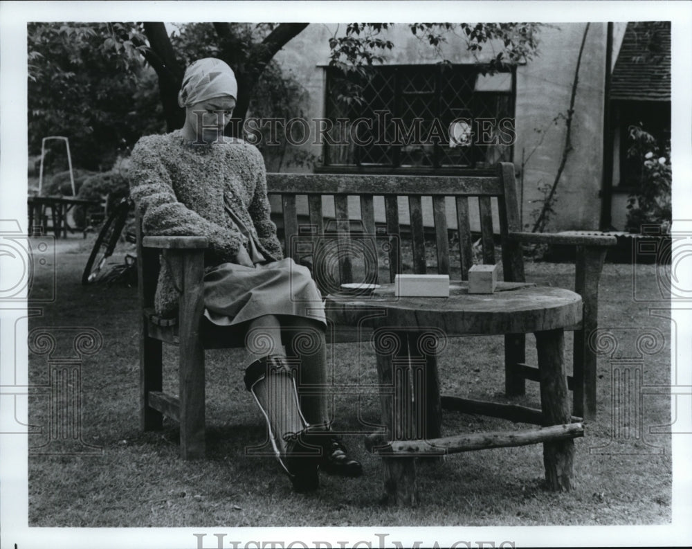 1981 Glenda Jackson in The Patricia Neal Story - Historic Images