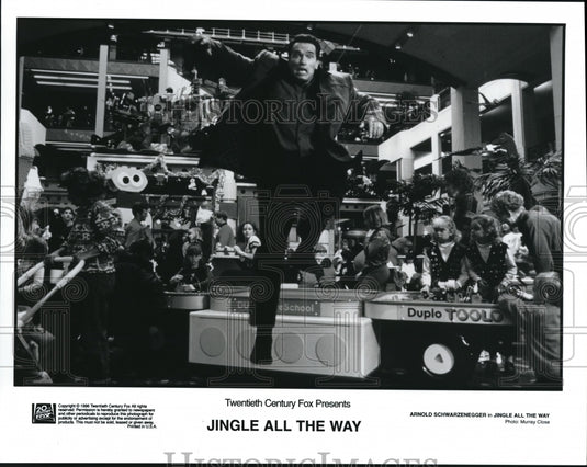 1996 Movie Jingle All the Way - Historic Images