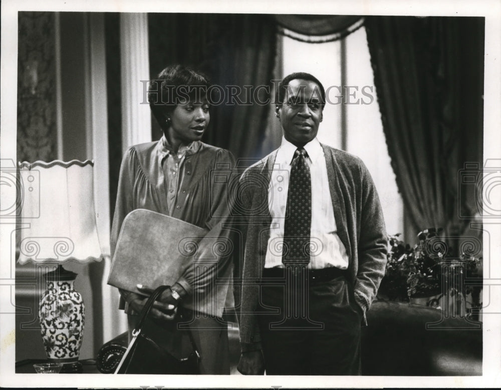 1980, Beverly Todd &amp; Robert Guillaume in Benson - cvp57535 - Historic Images