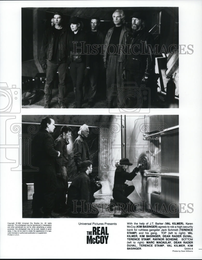 1994 Val Kilmer & Kim Basinger in The Real McCoy - Historic Images