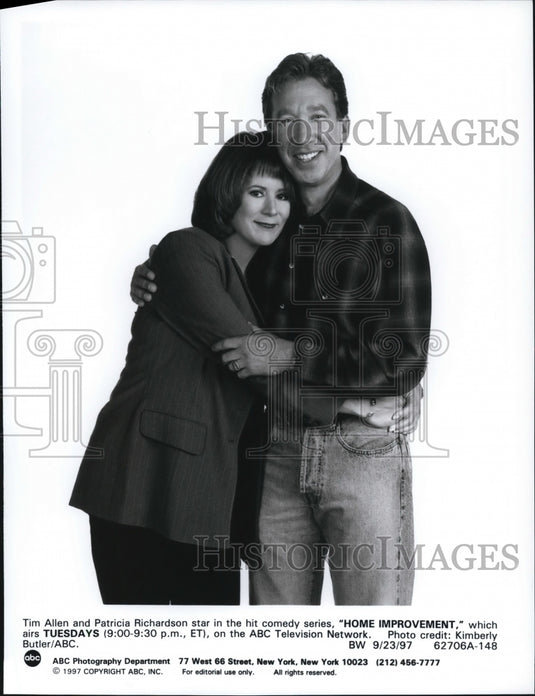 1997, Tim Allen & Patricia Richardson in Home Improvement - cvp57960 - Historic Images