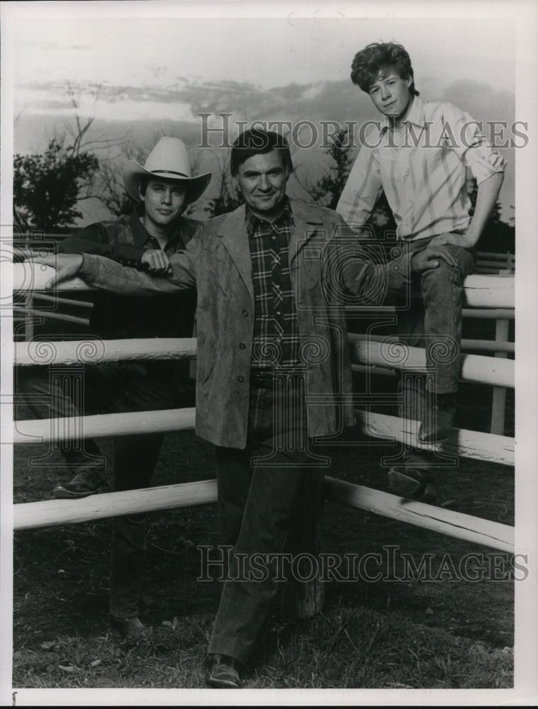 1990 Press Photo Duncan Ollerenshaw Kenneth Welsh Noam Zylberman - cvp58751 - Historic Images