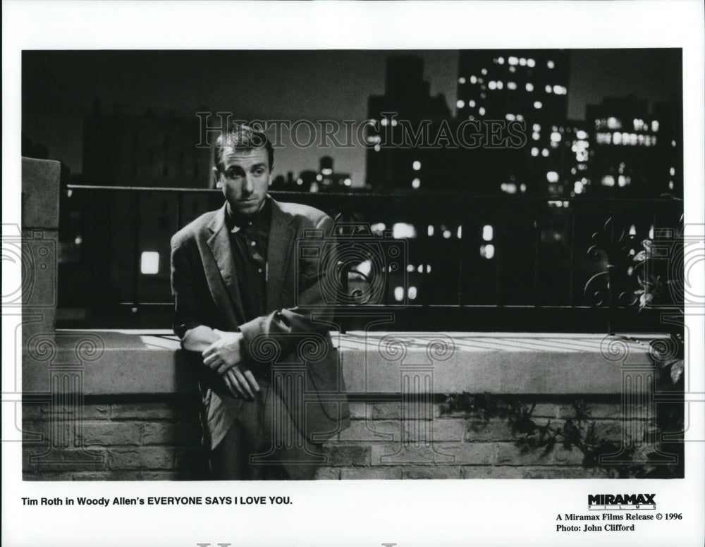 1996, Tim Roth stars in Everyone Says I Love You - cvp60619 - Historic Images