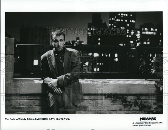 1996, Tim Roth stars in Everyone Says I Love You - cvp60619 - Historic Images