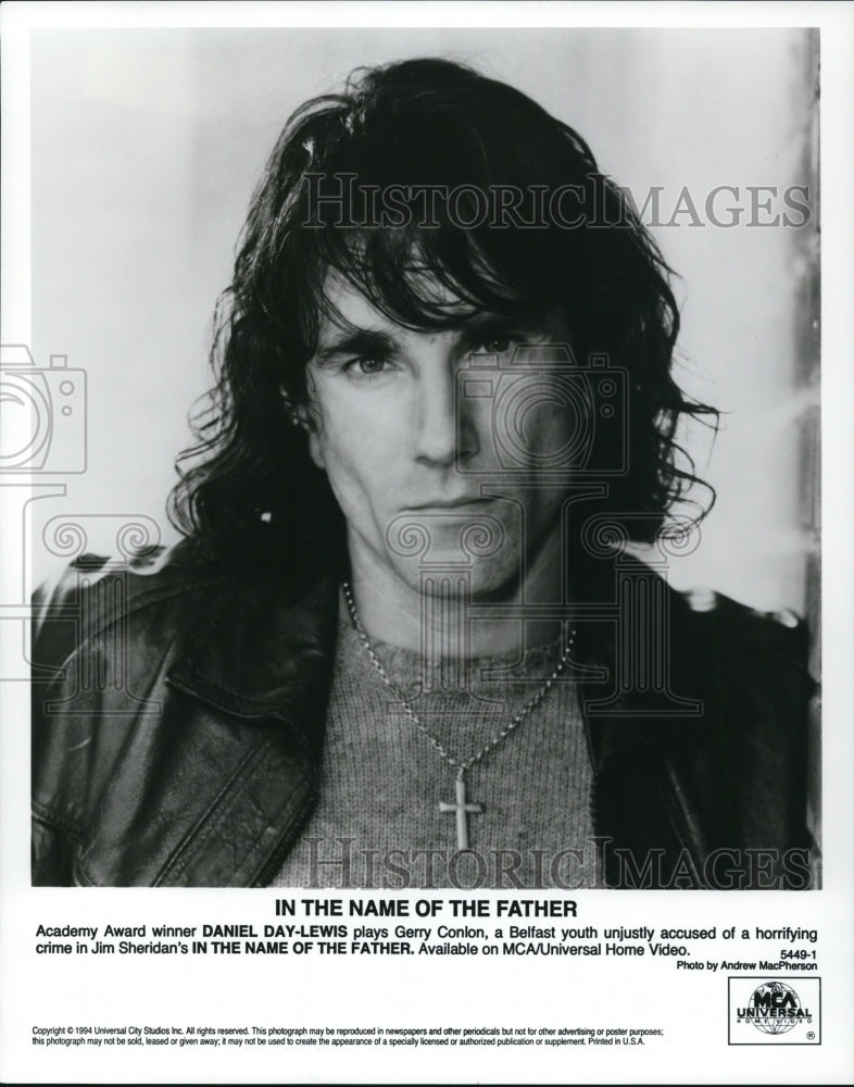 1995, Daniel Day-Lewis stars in In the Name of the Father - cvp60754 - Historic Images