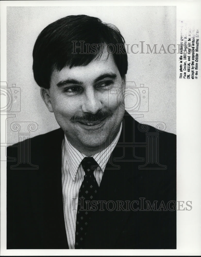 1989, Prof. H. Stephen Gardner - cvp61503 - Historic Images