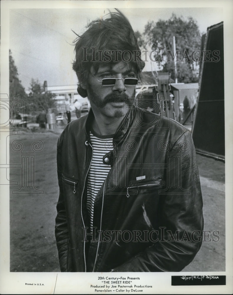 1968, Michael Sarragin in The Sweet Ride - cvp61945 - Historic Images