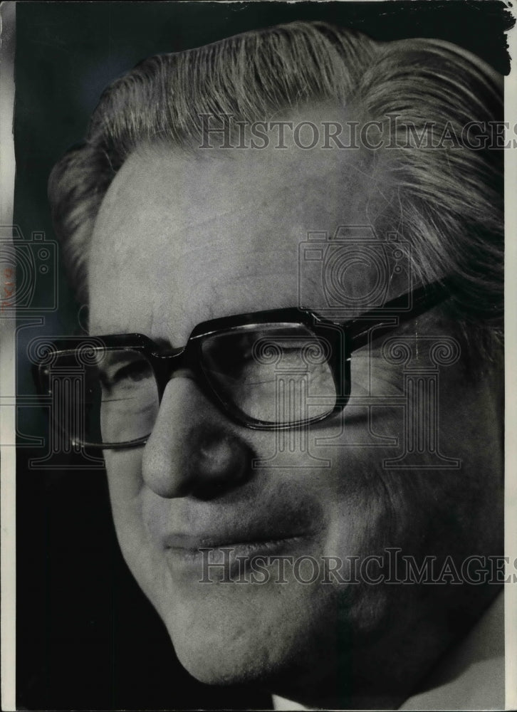 1975 Press Photo V. P. Nelson A. Rockefeller - cvp62016 - Historic Images