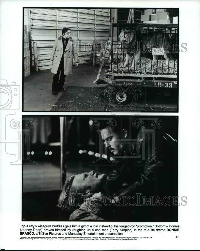 1997, Johnny Depp &amp; Terry Sepico in Donnie Brasco - cvp62129 - Historic Images