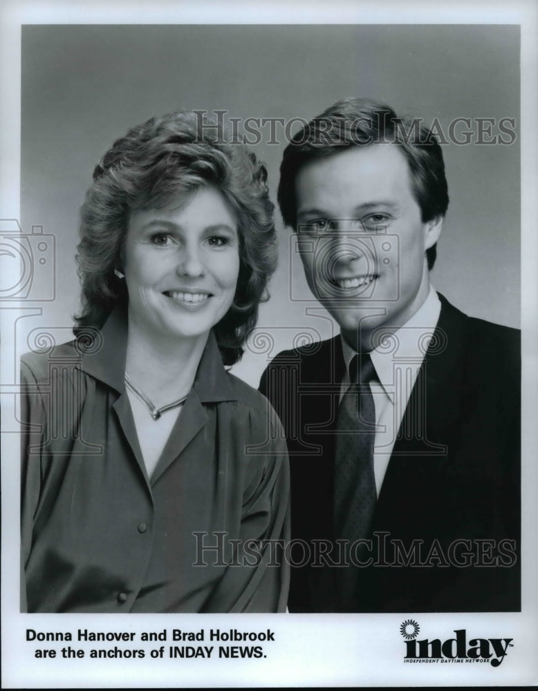 Press Photo Donna Hanover and Brad Holbrook anchors on Inday News - cvp63104-Historic Images