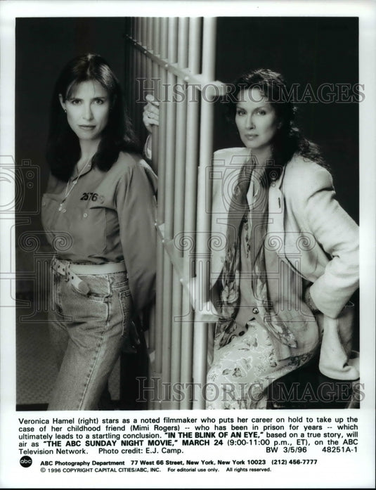 1996 Press Photo Veronica Hamel and Mimi Rogers in In the Blink of an Eye - Historic Images