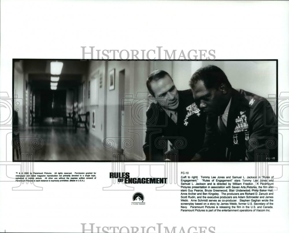 2000, Tommy Lee Jones and Samuel L. Jackson in Rules of Engagement - Historic Images