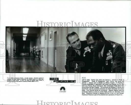 2000, Tommy Lee Jones and Samuel L. Jackson in Rules of Engagement - Historic Images