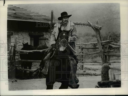 1980, Charlton Heston stars in The Last Hard Men - cvp64137 - Historic Images