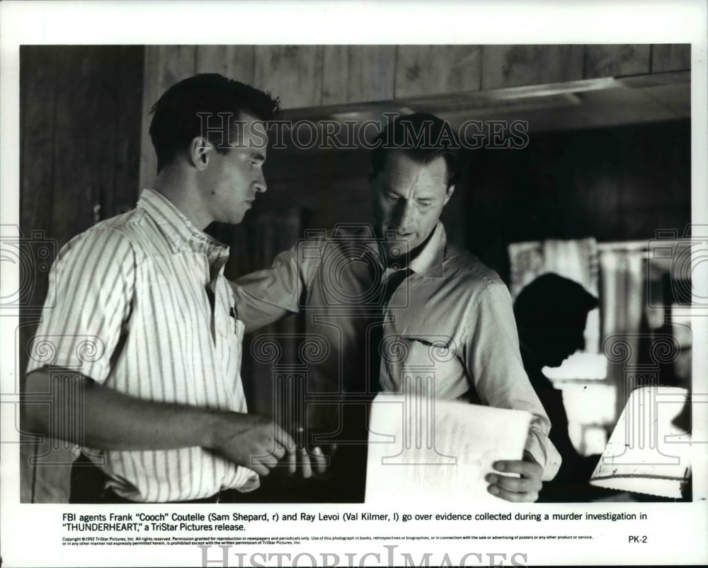 1992 Press Photo TriStar presents Thunderheart with Val Kilmer and Sam Shepard - Historic Images