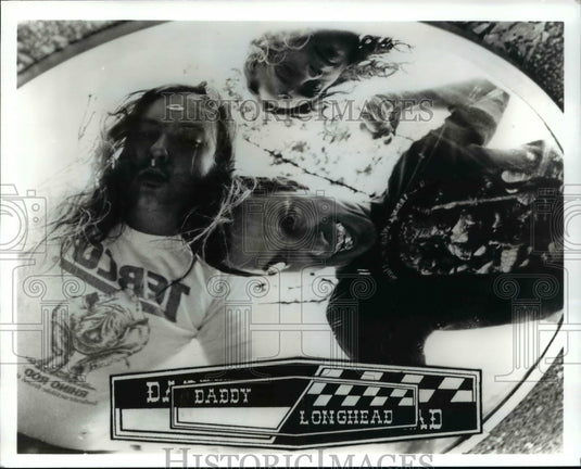1997, Daddy Longhead - cvp64368 - Historic Images