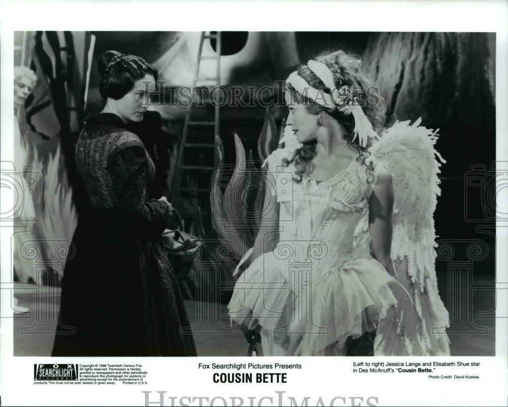 1998, Jessica Lange &amp; Elisabeth Shue in Cousin Bette - cvp64610 - Historic Images