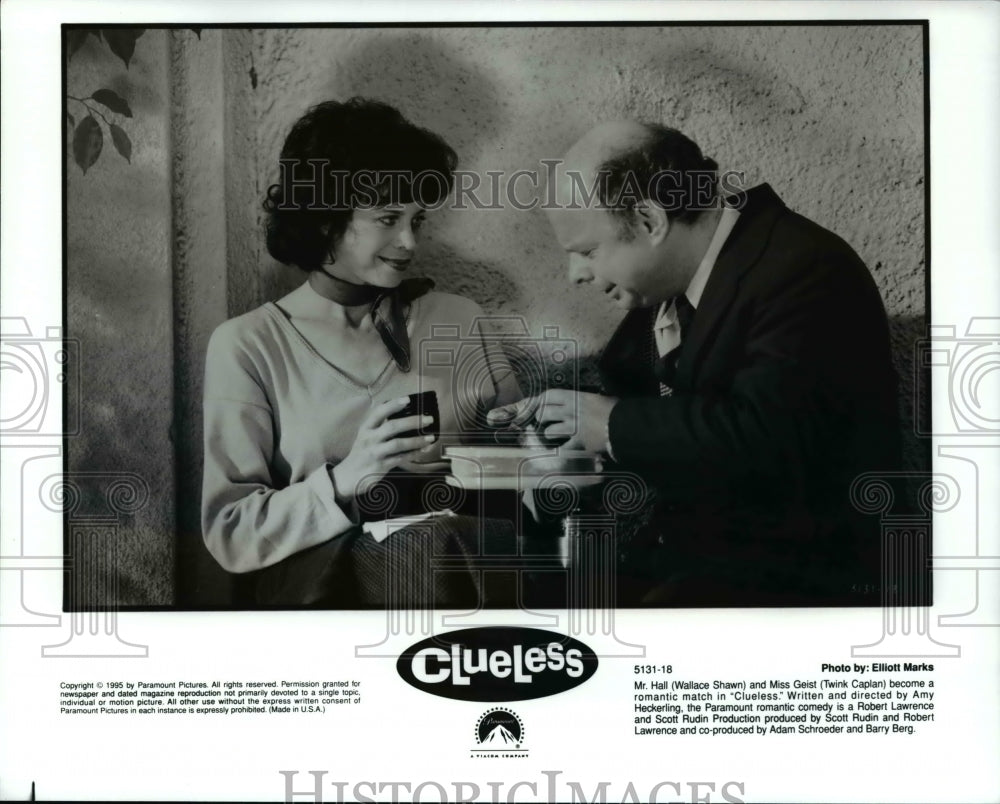 1995, Wallace Shawn &amp; Twink Caplan in Clueless - cvp64811 - Historic Images