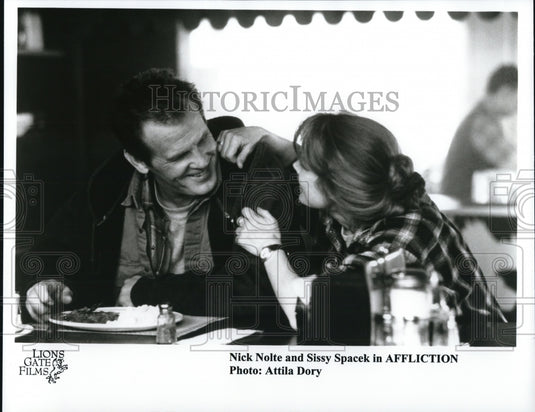 Press Photo Nick Nolte & Sissy Spacek in Affliction - cvp65054- Historic Images