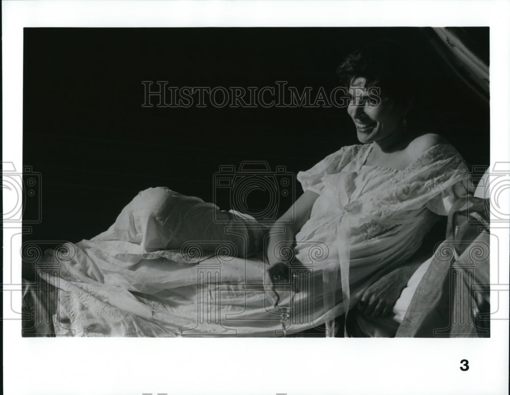 Press Photo Famous actress in a movie scene - cvp65696-Historic Images