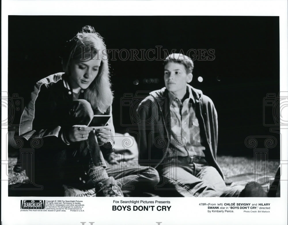 1999 Press Photo Chloe Sevigny & Hilary Swank in Boys Don't Cry - cvp65846 - Historic Images