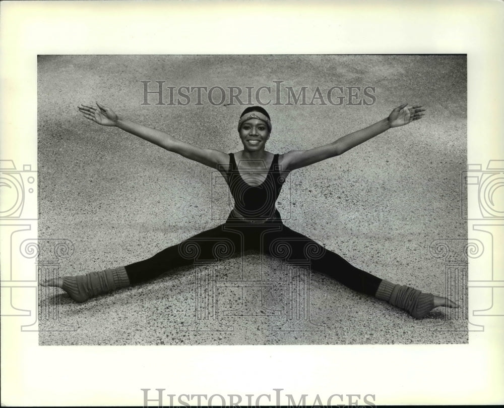 1982 Press Photo April Kerr Dancer - cvp66419- Historic Images