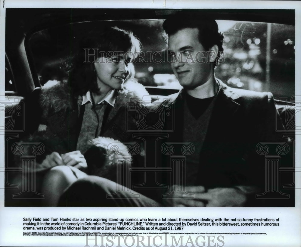 1989 Press Photo Sally Field and Tom Hanks star in Punchline - cvp66508 - Historic Images