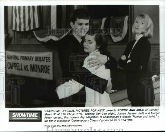 Press Photo Teri Garr, Joshua Jackson in Ronnie and Julie - cvp66675 - Historic Images