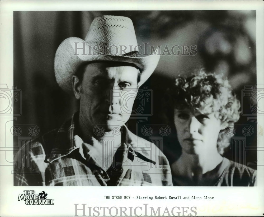 1985, Robert Duvall and Glenn Close star in The Stone Boy - cvp66823 - Historic Images
