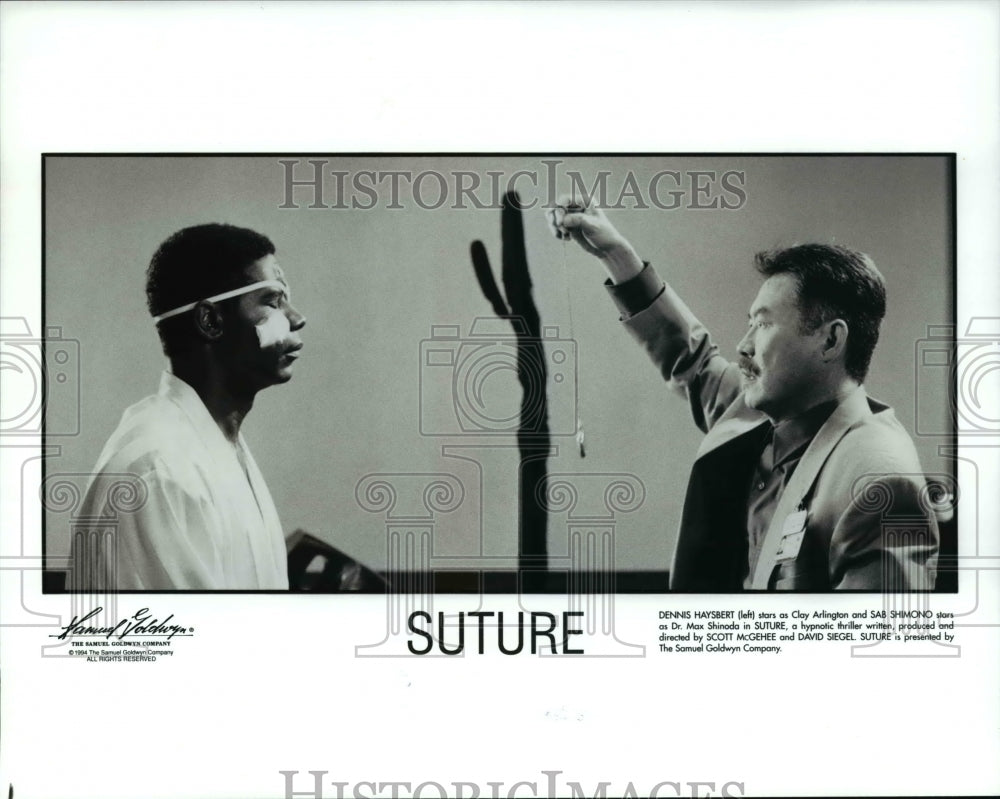 1995 Press Photo Dennis Haybert &amp; David Segel in Suture - cvp66855- Historic Images