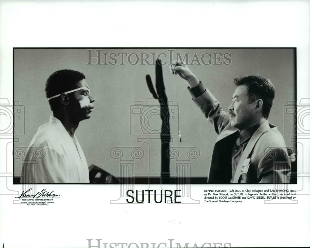 1995 Press Photo Dennis Haybert & David Segel in Suture - cvp66855- Historic Images