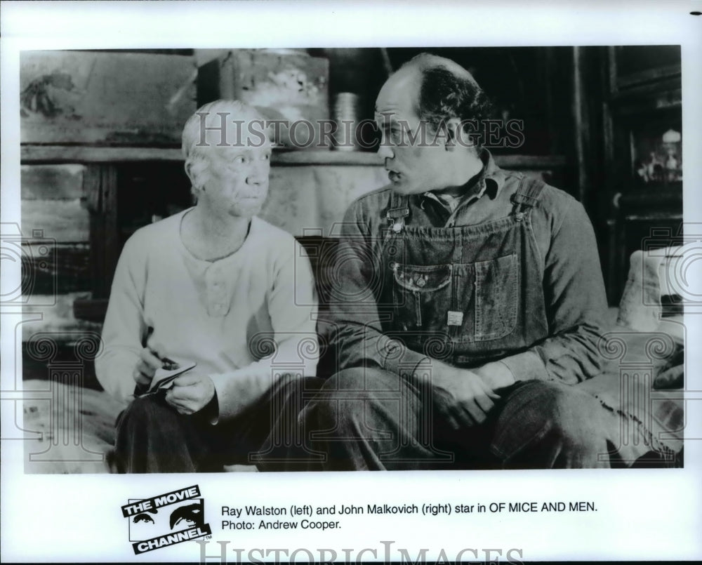 1992, Ray Walston & John Malkovich in Of Mice & Men - cvp67286 - Historic Images