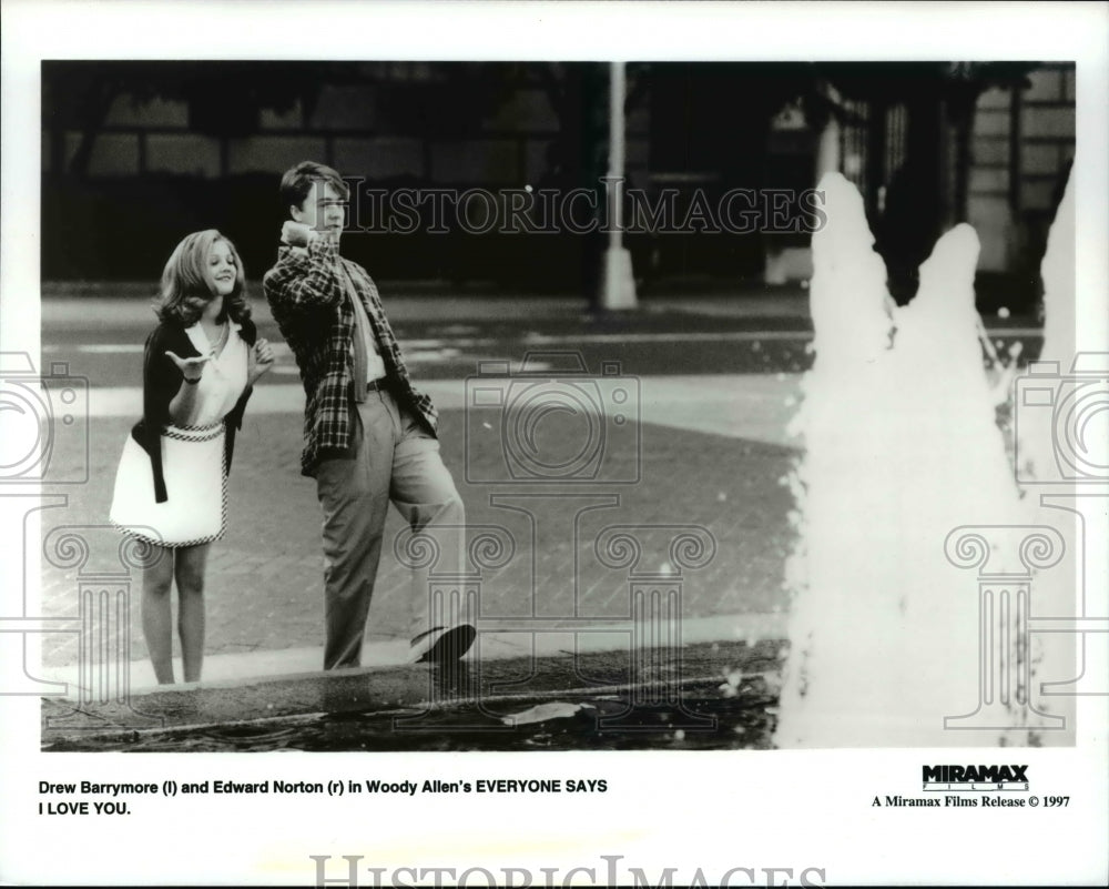 1997 Press Photo Drew Barrymore & Edward Norton in Everyone Says I Love You- Historic Images