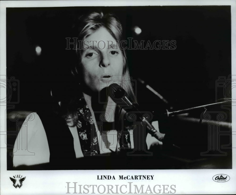 1976, Linda McCartney - cvp67563 - Historic Images
