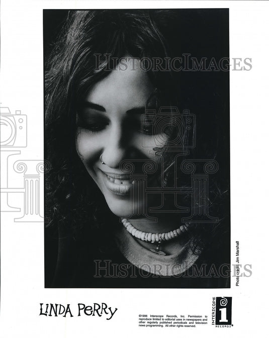 1996 Linda Perry Rock Singer Songwriter Musician 4 Non Blondes - Historic Images