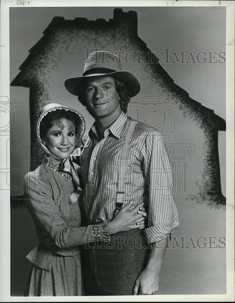 1982, Melissa Gilbert Dean Butler in Little House New Beginning - Historic Images