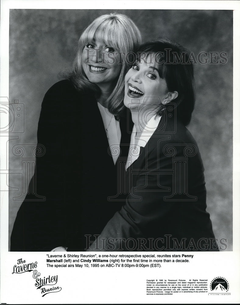 1995, Penny Marshall and Cindy Williams in Laverne &amp; Shirley Reunion - Historic Images