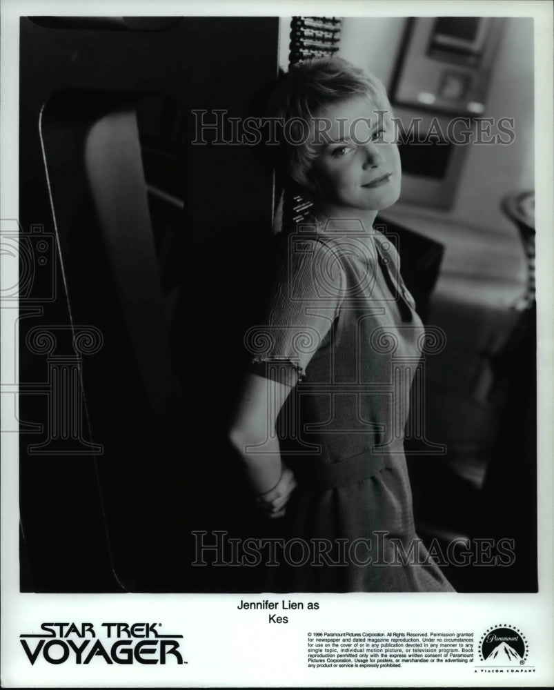 1996 Press Photo Jennifer Lien stars as Kes in Star Trek Voyager - cvp69705 - Historic Images