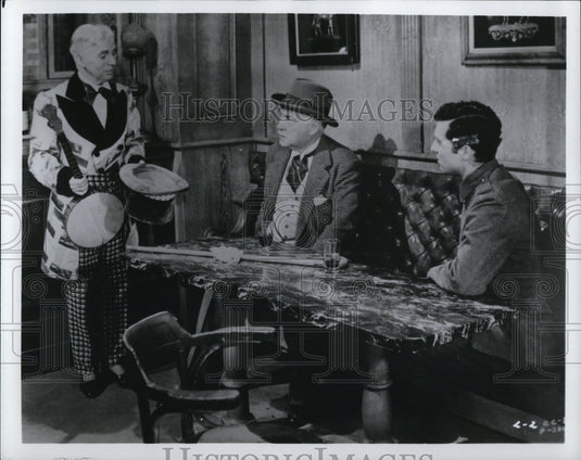 1993 Press Photo Charlie Chaplin, Nigel Bruce & Sydney Chaplin in Limelight - Historic Images