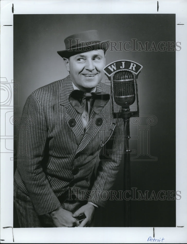 1994 Joe Troyan in Bashfville Harmonica - Historic Images