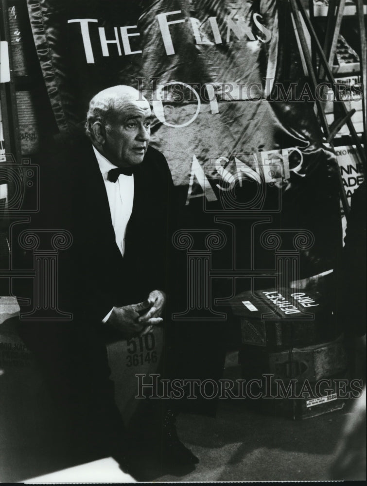 1987 Ed Asner in The Popcorn Kid - Historic Images