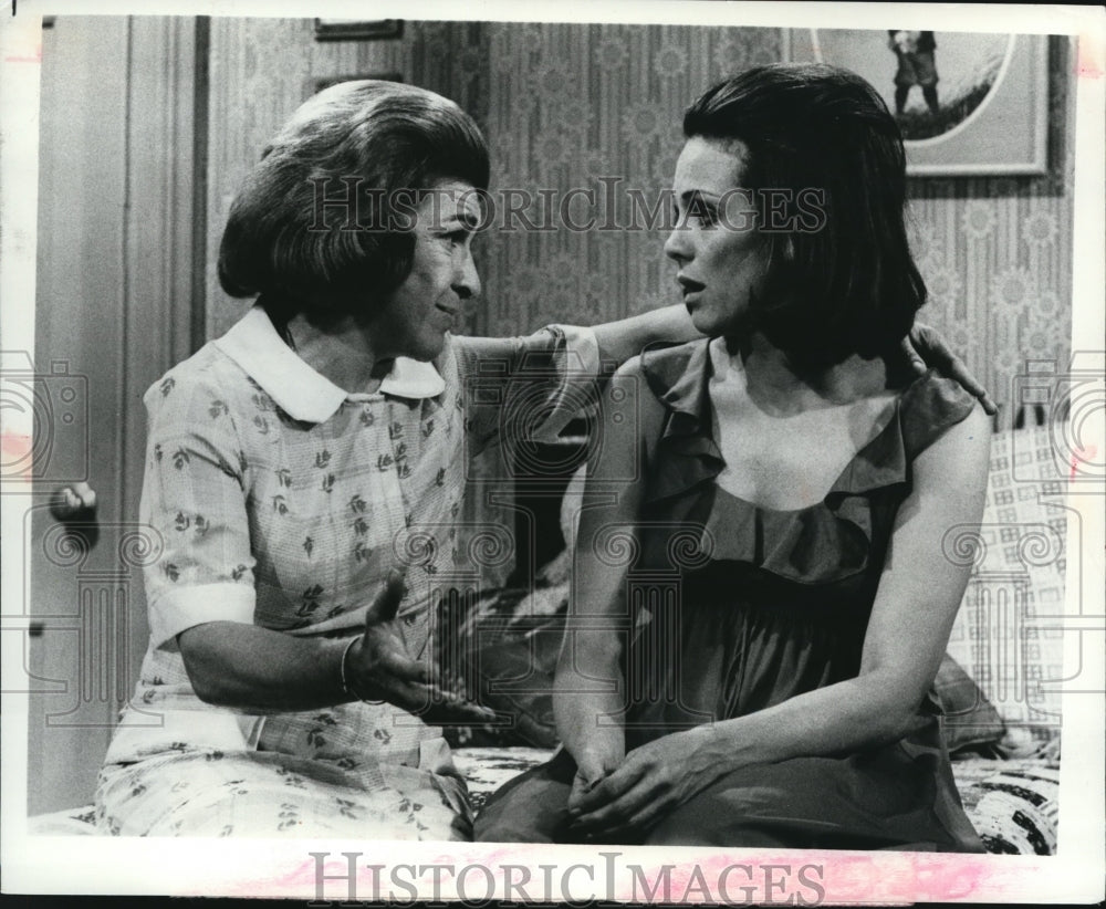 1974 TV Program Rhoda  - Historic Images