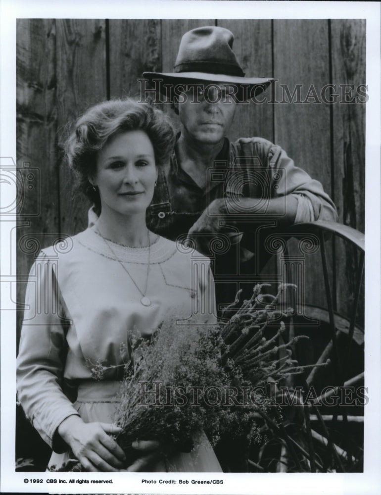 1992 Glenn Close and Christopher Walken star in Sarah Plain and Tall - Historic Images