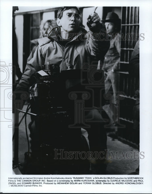 1986, Andrei Konchalovsky Runaway Train - cvp73398 - Historic Images