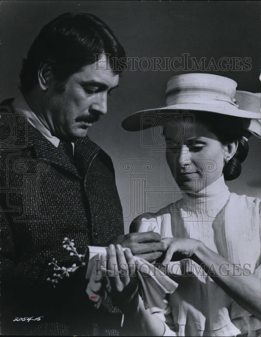 1973 Press Photo Rock Hudson & Susan Clark in Showdown - Historic Images