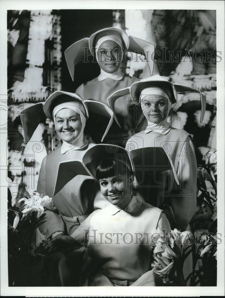 1968 Press Photo ABC presents The Flying Nun with Sally Field, Marge Redmond, - Historic Images