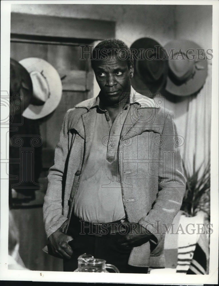 1973 Press Photo Moses Gunn in The Cowboys - Historic Images