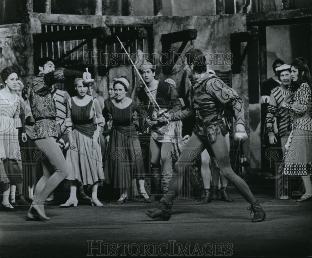 1967 Press Photo Scene from Romeo and Juliet - Historic Images